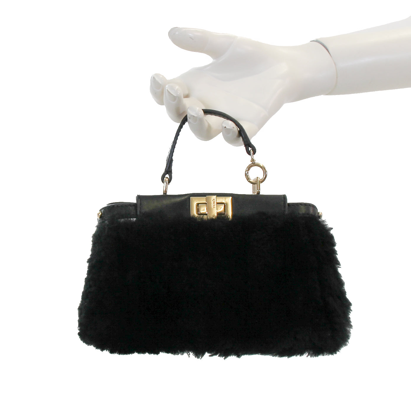 <transcy>FENDI</transcy>