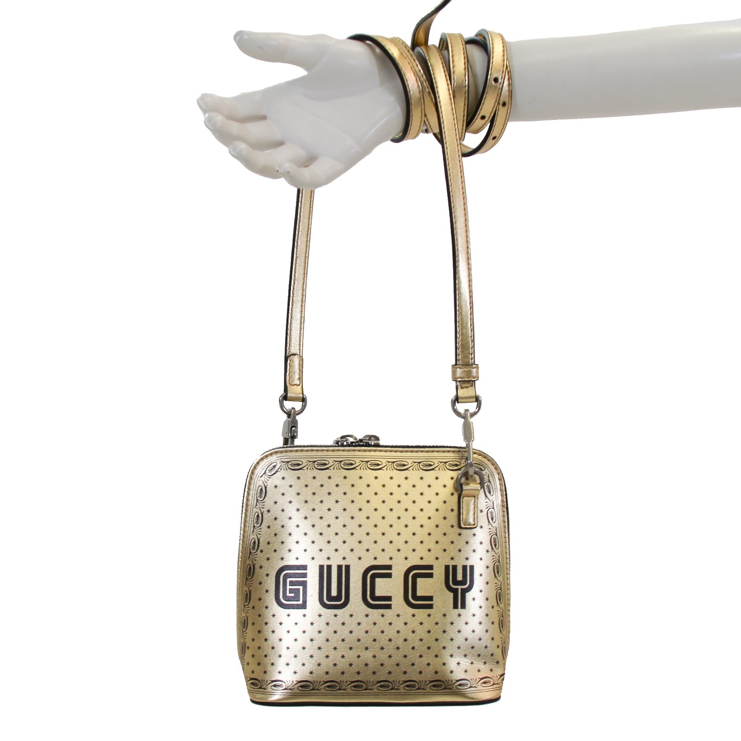 <transcy>GUCCI</transcy>